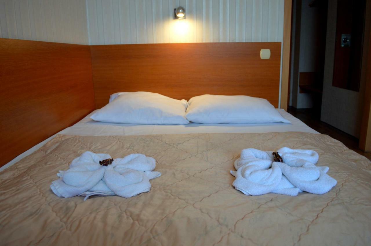 Perla Hotel 3*